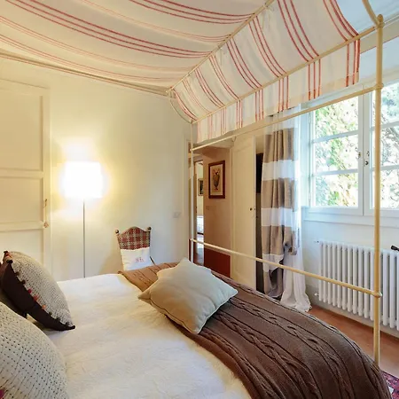 Villa In With Pool & Tuscan Views Camaiore