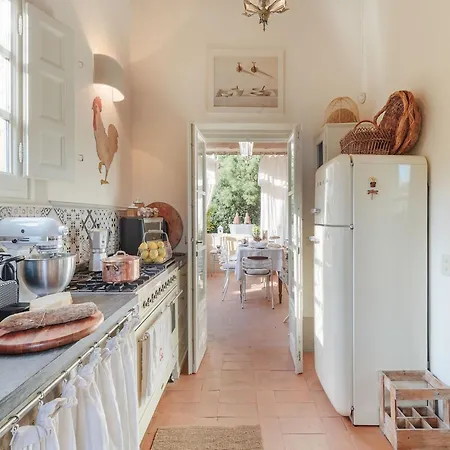 In With Pool & Tuscan Views * Camaiore