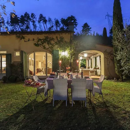 In With Pool & Tuscan Views *